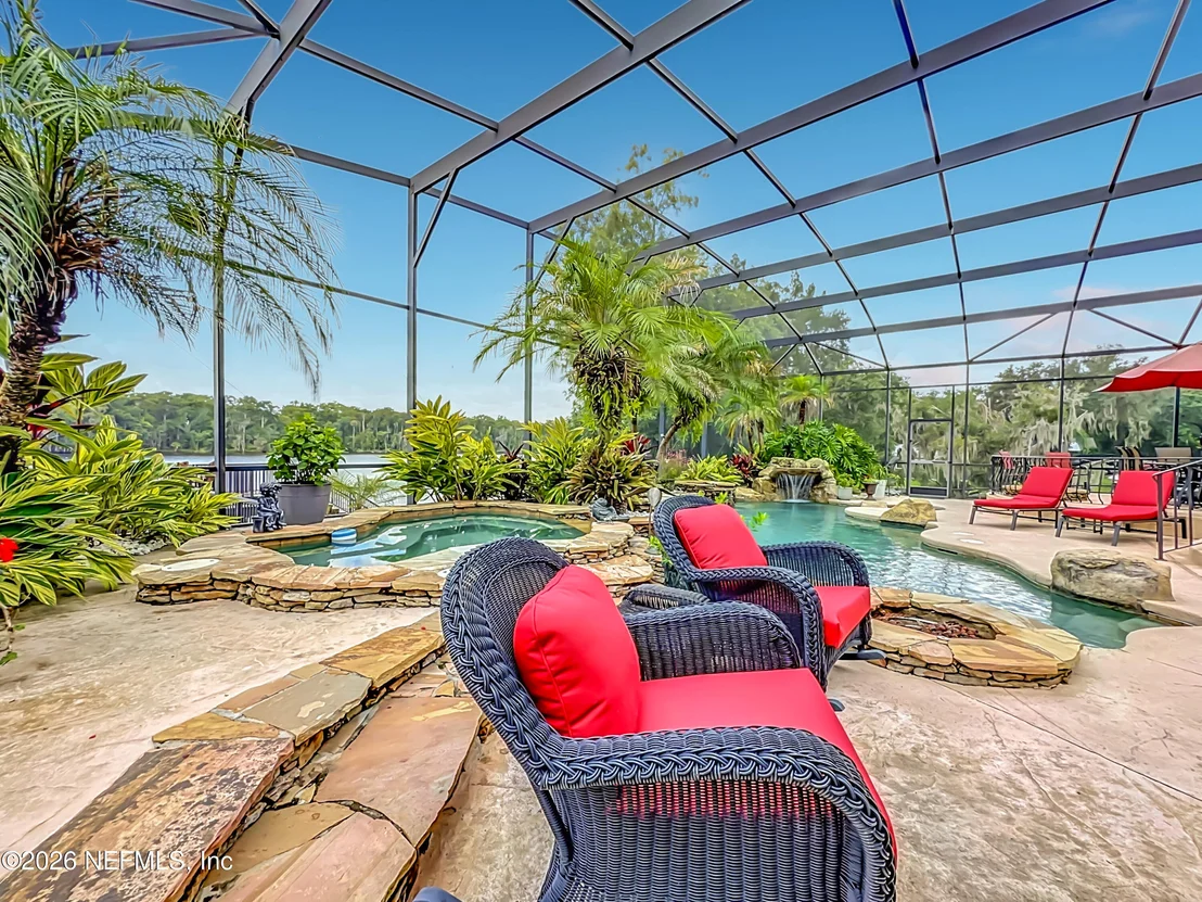 Photo of 129 RIVER Road