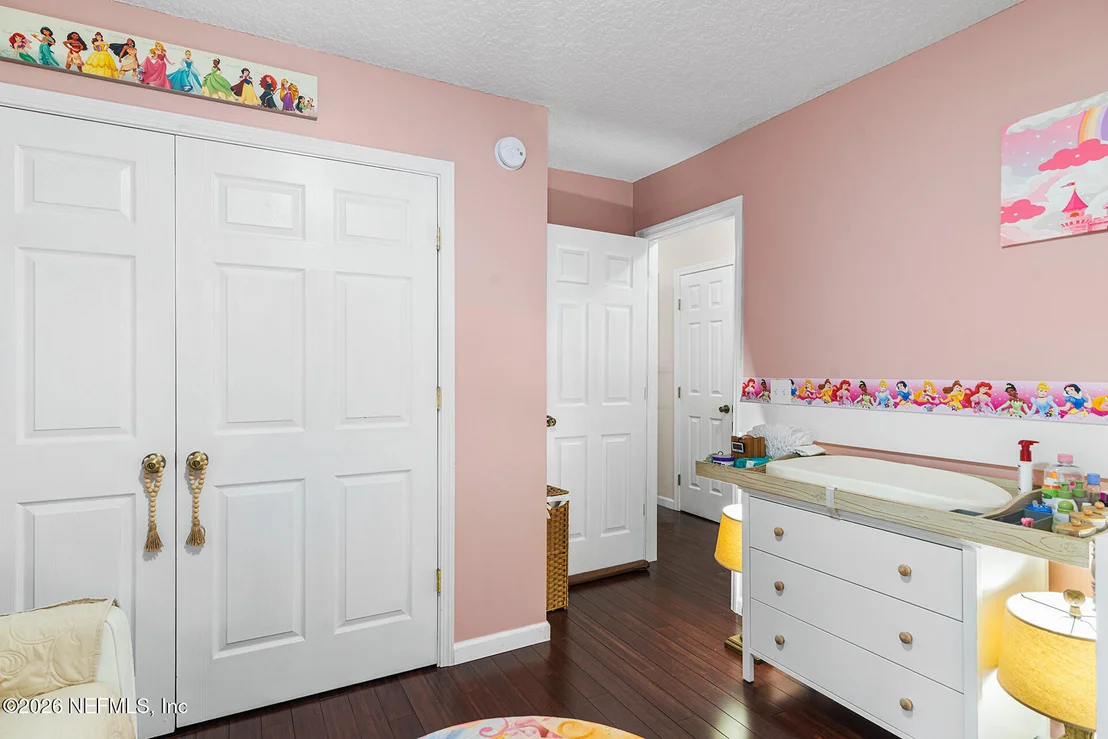 Photo of 204 CONNER Court