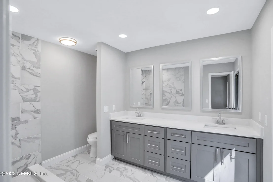 Photo of 1506 RIVERGATE Drive
