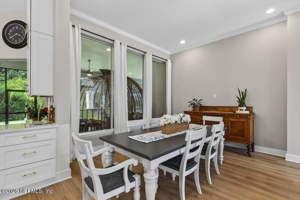 Photo of 516 WETHERBY Lane