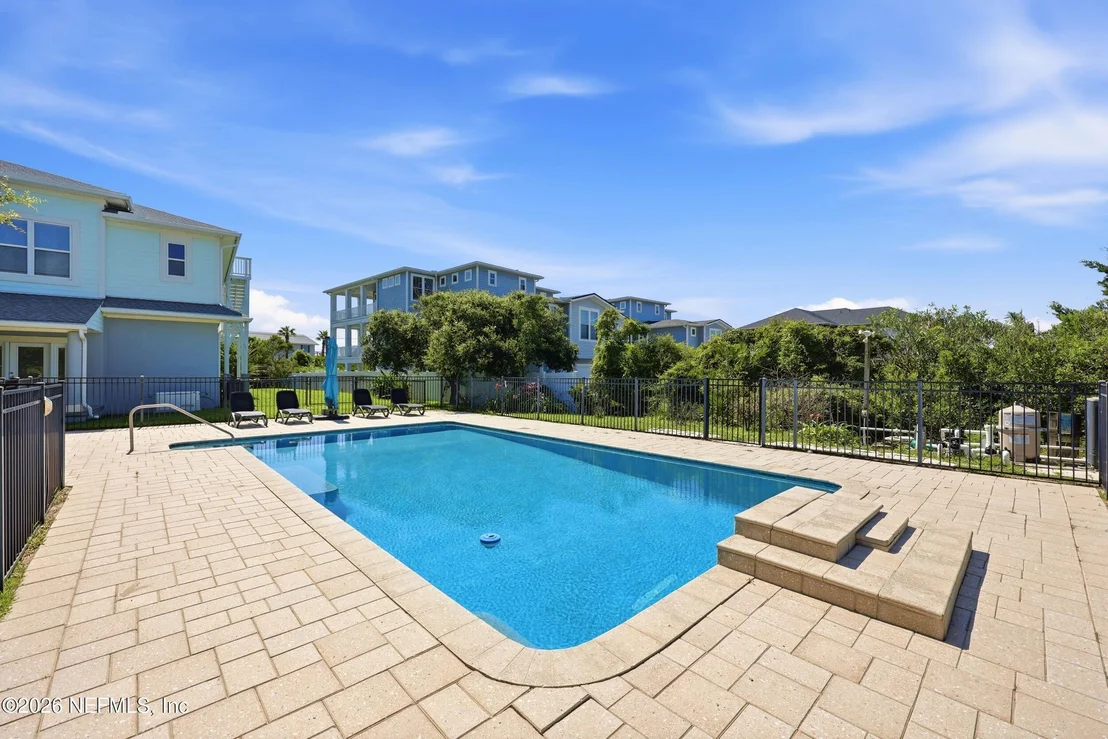 Photo of 500 SEAGATE Lane S
