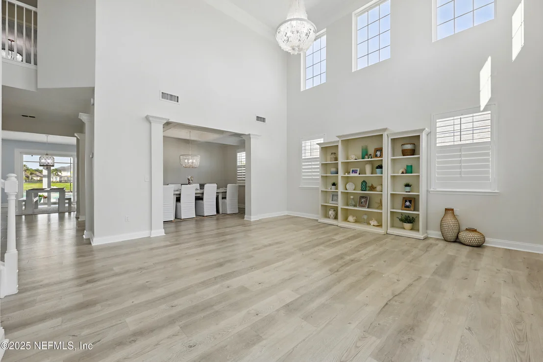 Photo of 1913 AMALFI Court