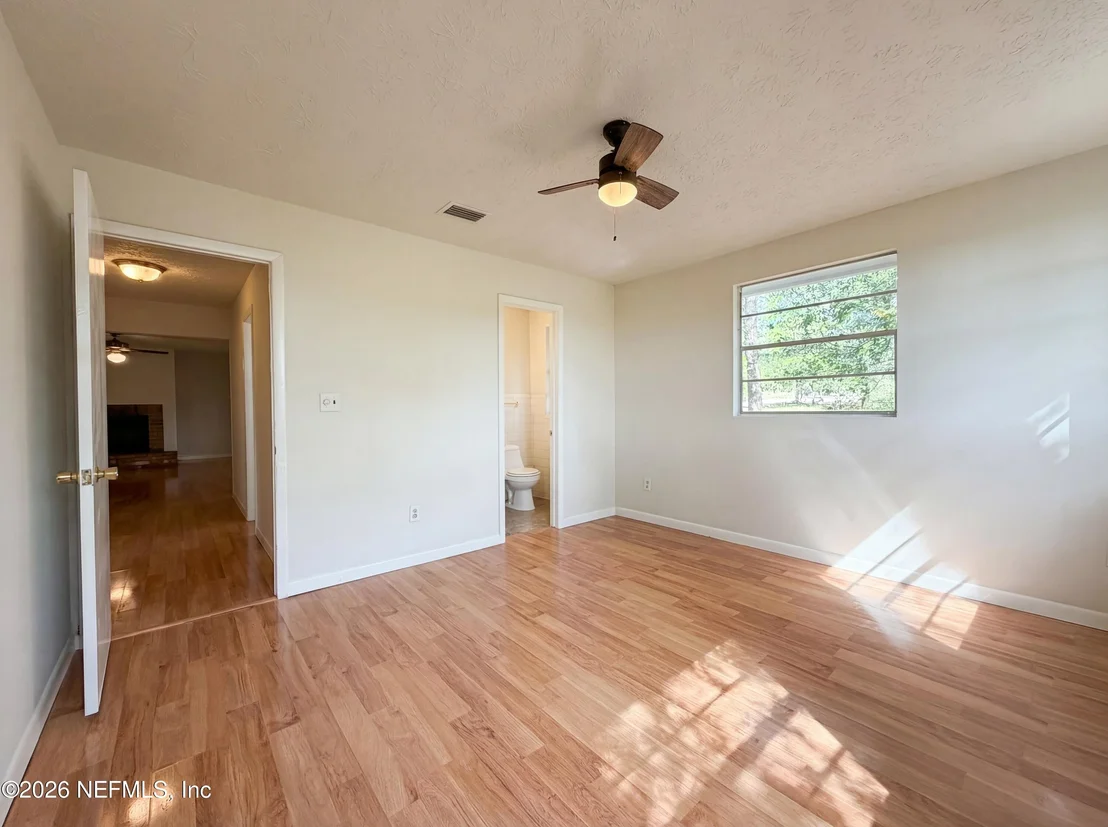 Photo of 6917 GATORBONE Road