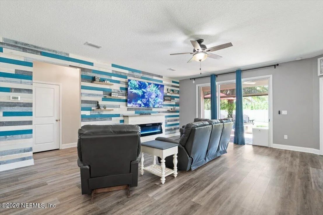 Photo of 24 CONSTANCE Lane