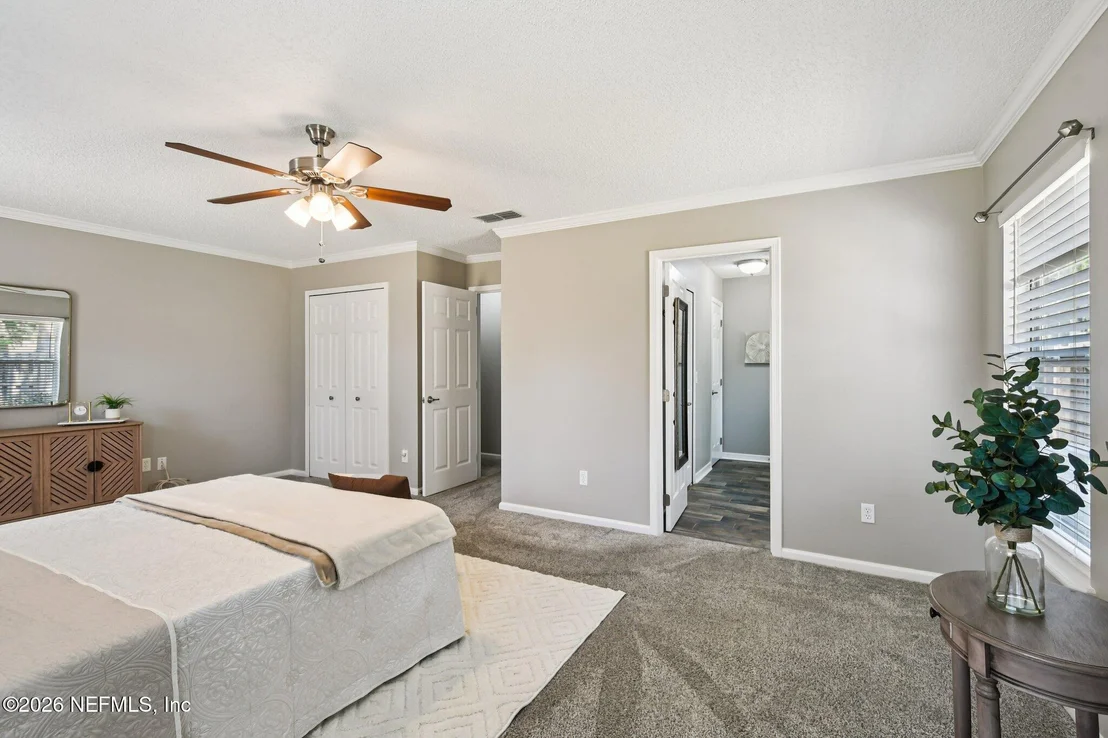 Photo of 3070 NAUTILUS Road