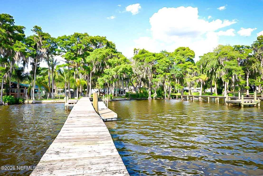 Photo of 198 PALM Drive