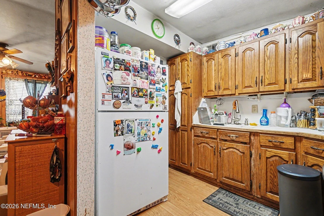 Photo of 10304 MAYAN Drive
