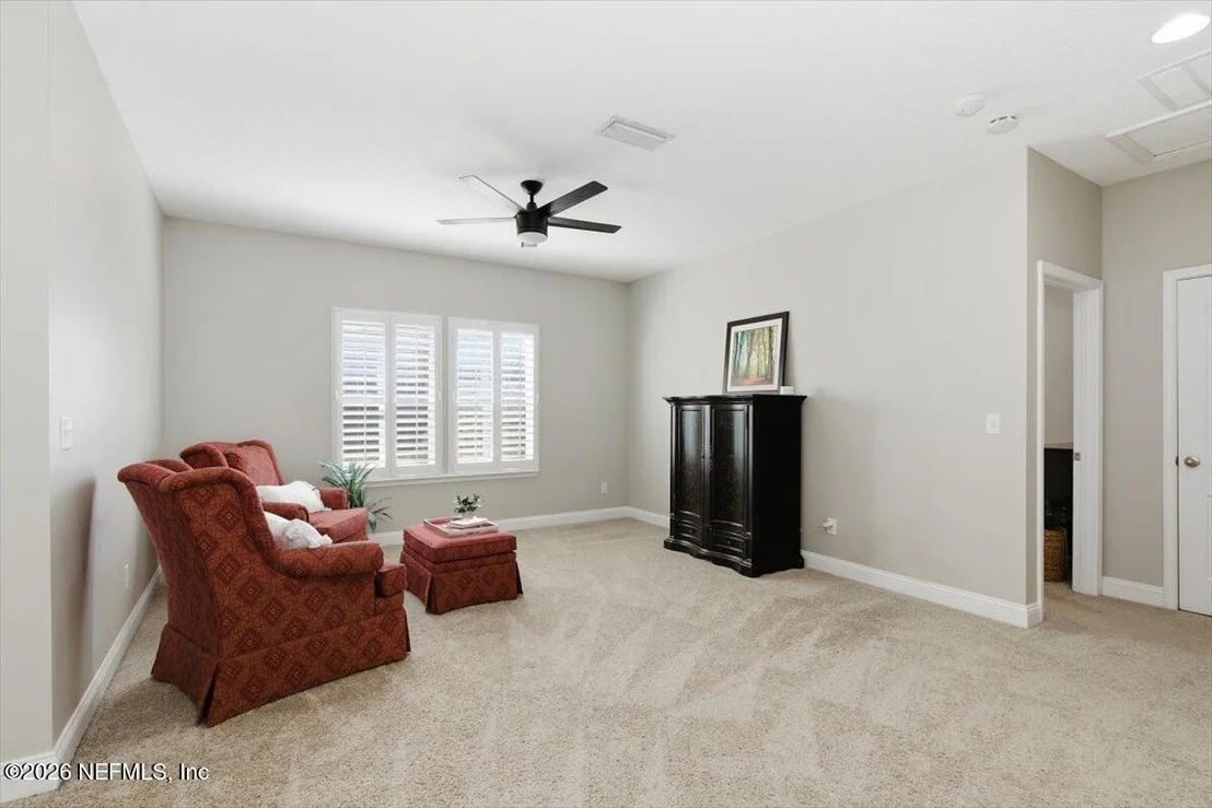 Photo of 184 ROCKCREEK Drive