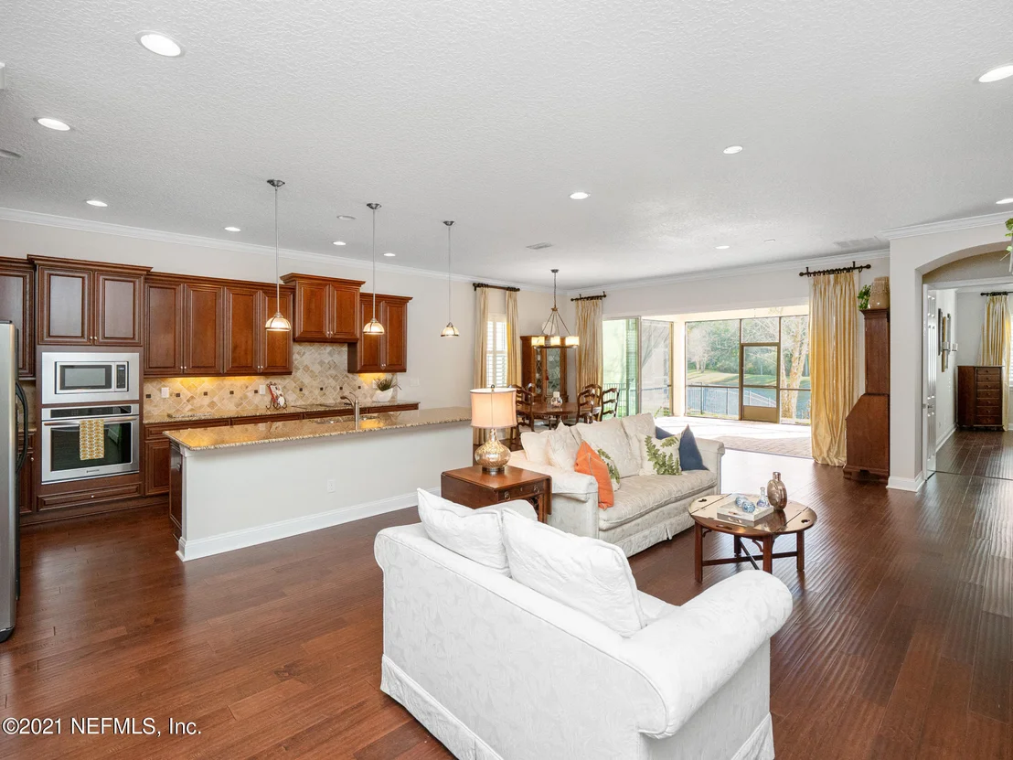 Photo of 237 GULFSTREAM Way