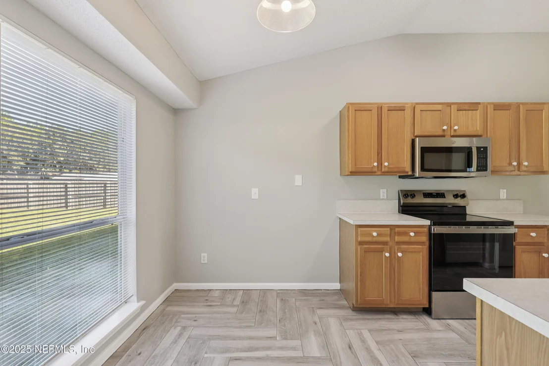 Photo of 861389 WORTHINGTON Drive