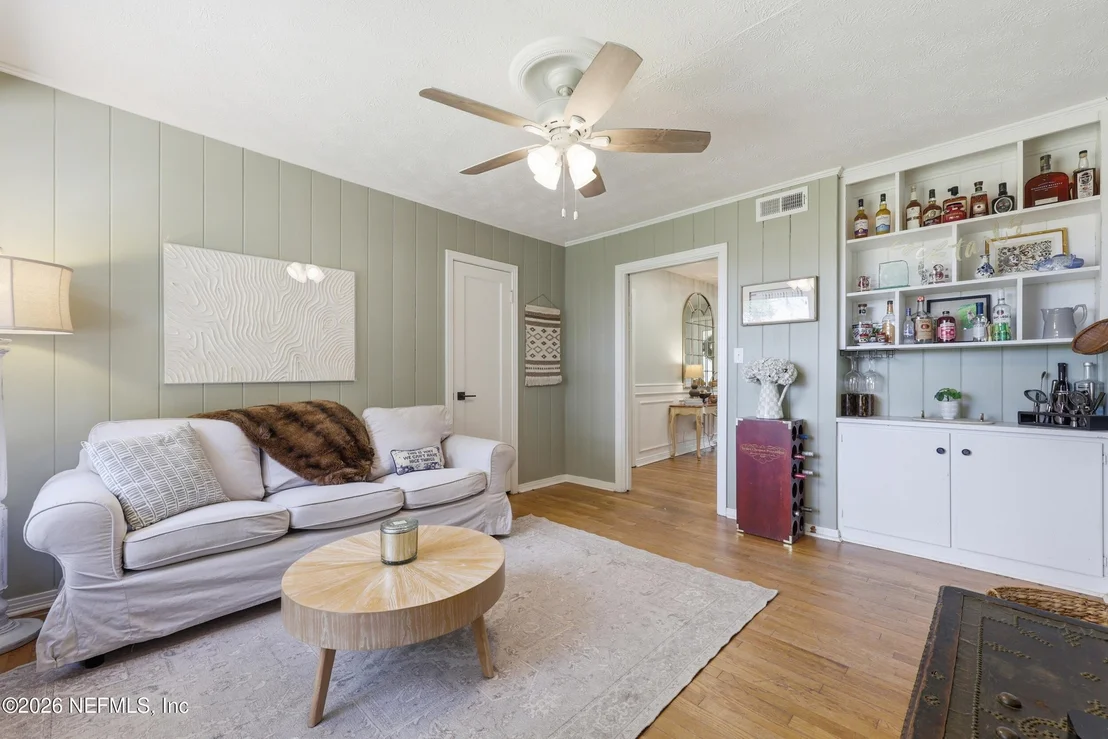 Photo of 1244 GLENGARRY Road