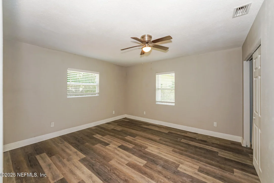 Photo of 128 AURORA Street