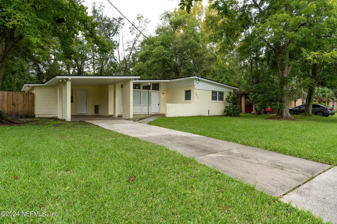 Photo of 6974 ROLLO Road