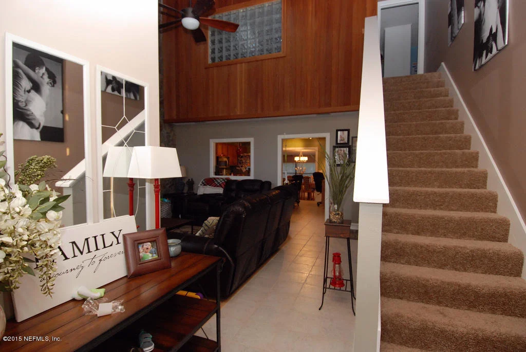 Photo of 14615 MANDARIN Road
