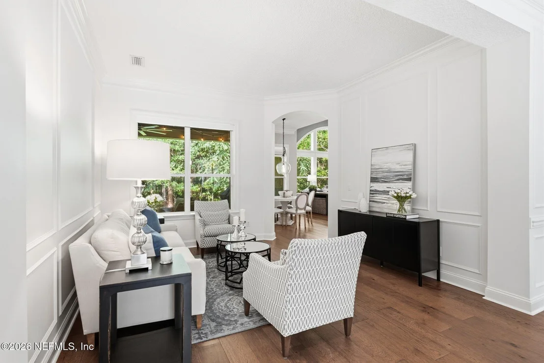 Photo of 189 ST JOHNS FOREST Boulevard