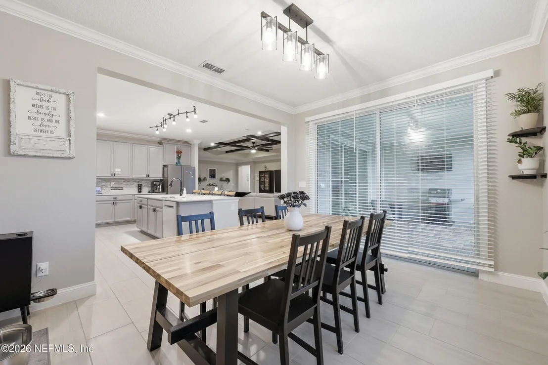 Photo of 392 BRYBAR Drive