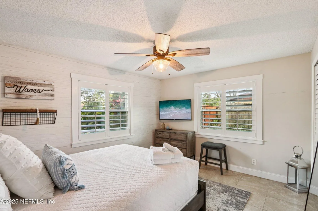 Photo of 409 SEVENTEENTH Street