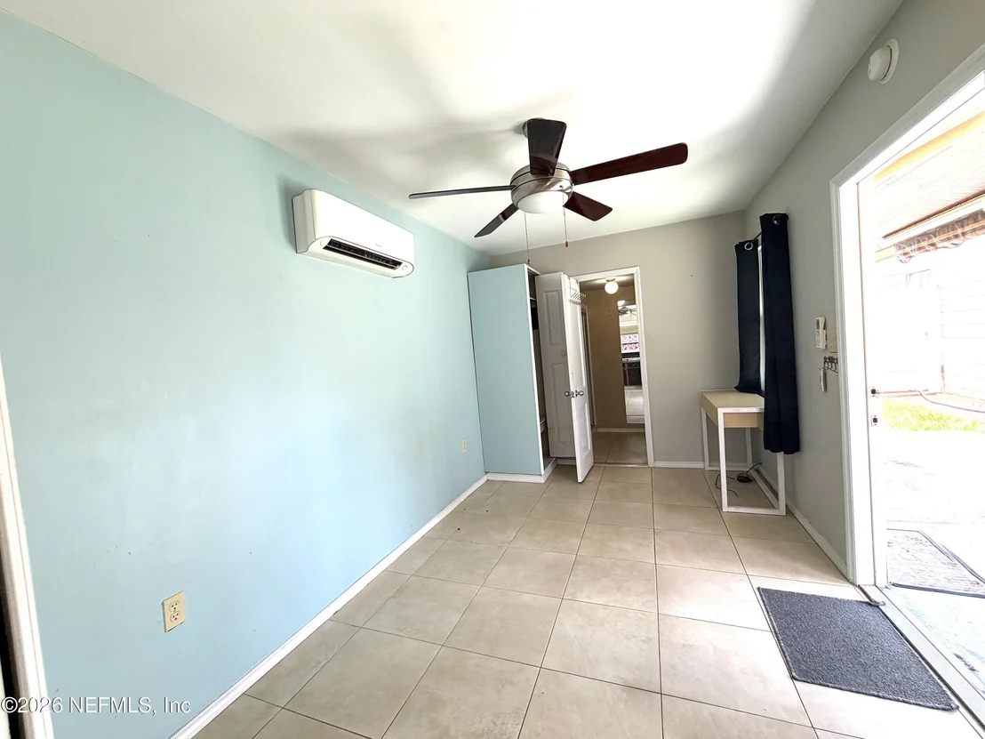 Photo of 4127 SPRINGWOOD Road