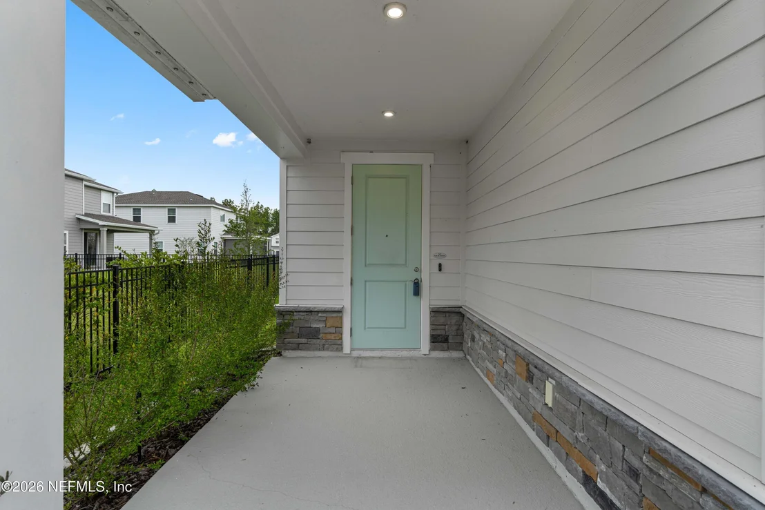 Photo of 226 TOWER Court