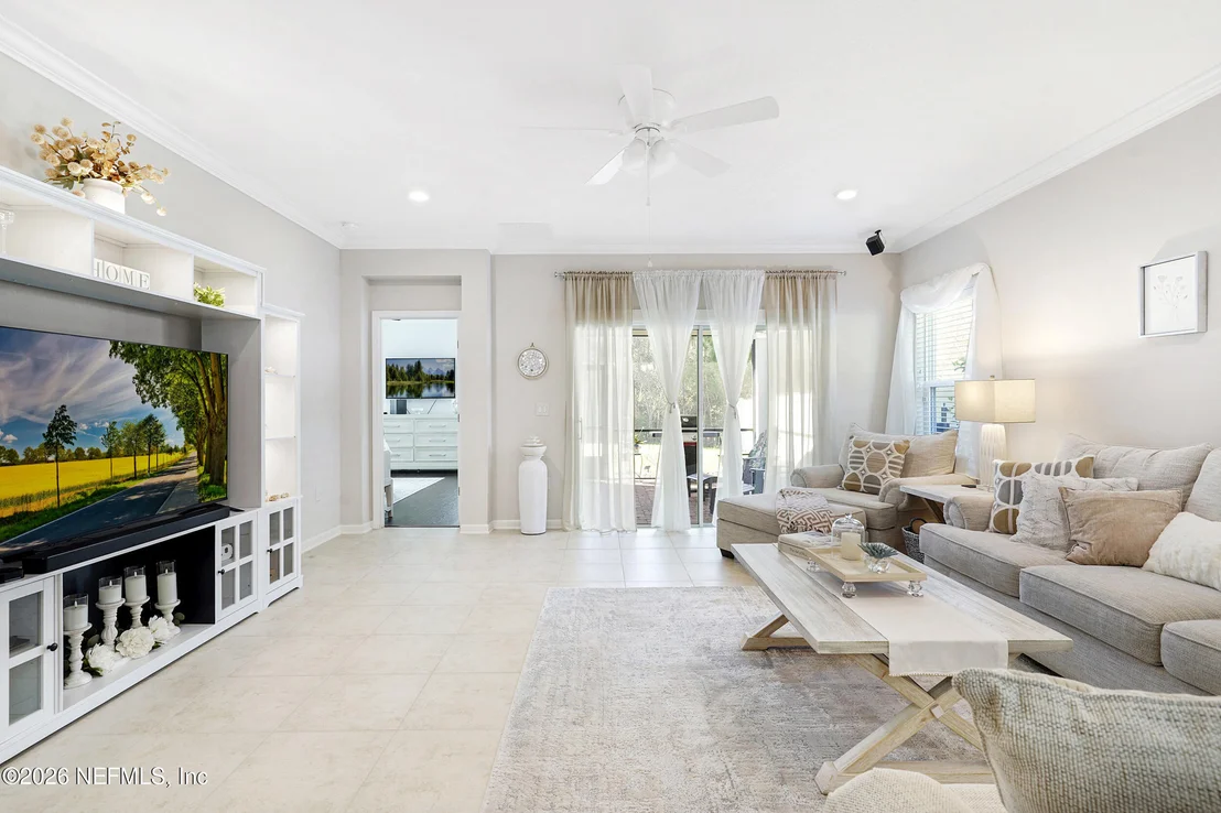 Photo of 45 OTERO Point