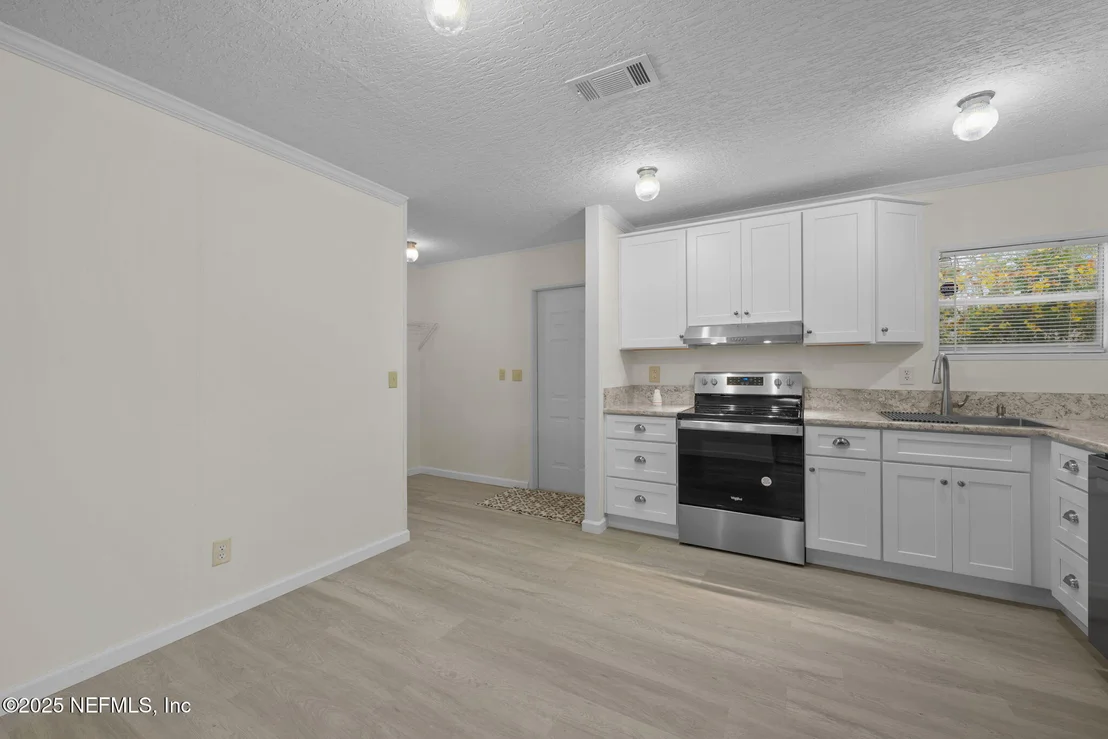 Photo of 112 SANJAN Drive