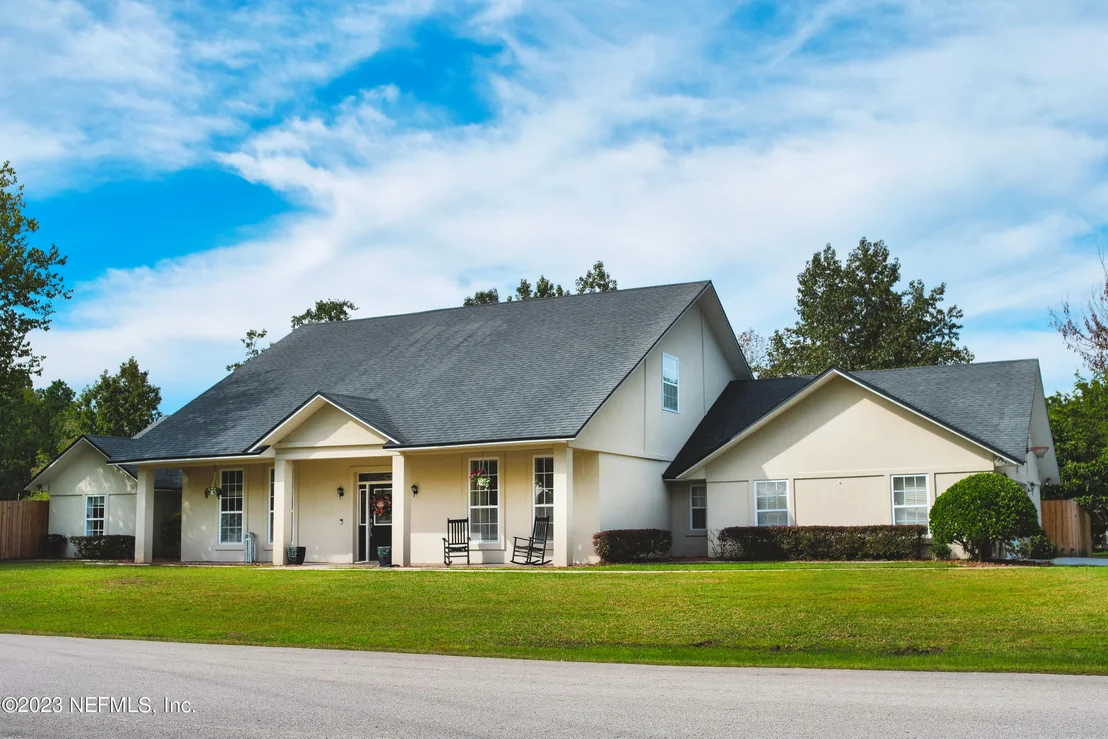 Photo of 5129 GRACEWOOD Lane