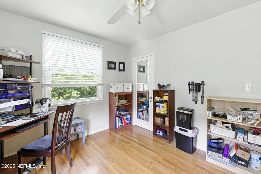 Photo of 1518 PARRISH Place