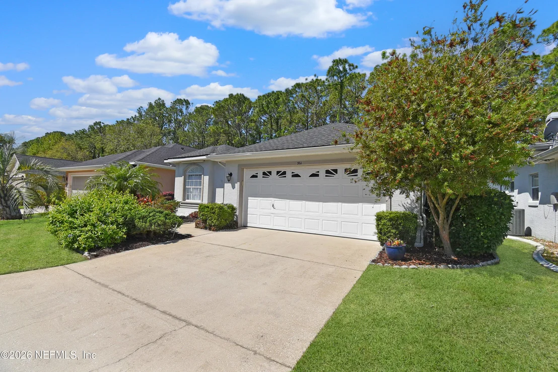Photo of 561 BOXWOOD Place