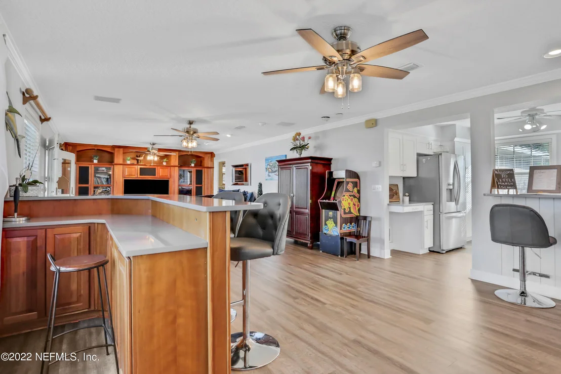 Photo of 6656 RAMOTH Drive