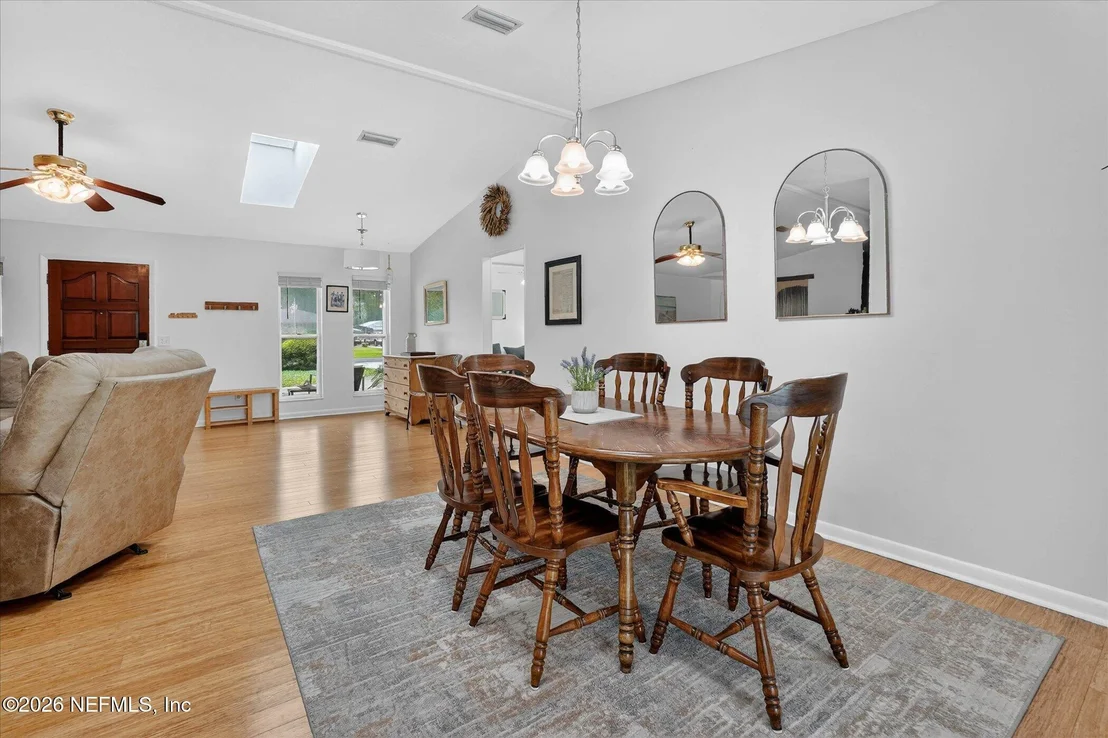 Photo of 116 MORNINGVIEW Place