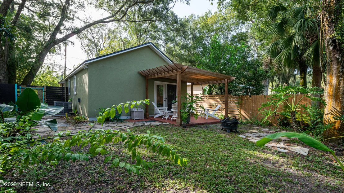 Photo of 5 NESBIT Avenue