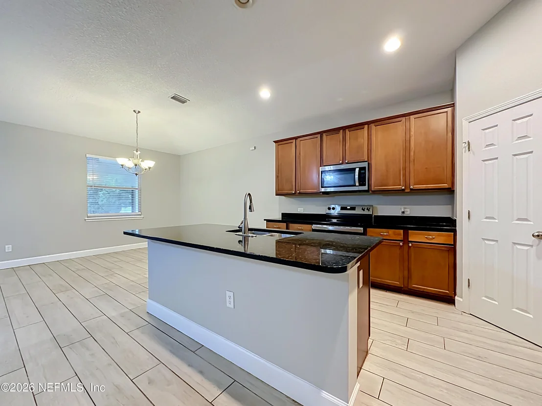 Photo of 318 CANDLEBARK Drive