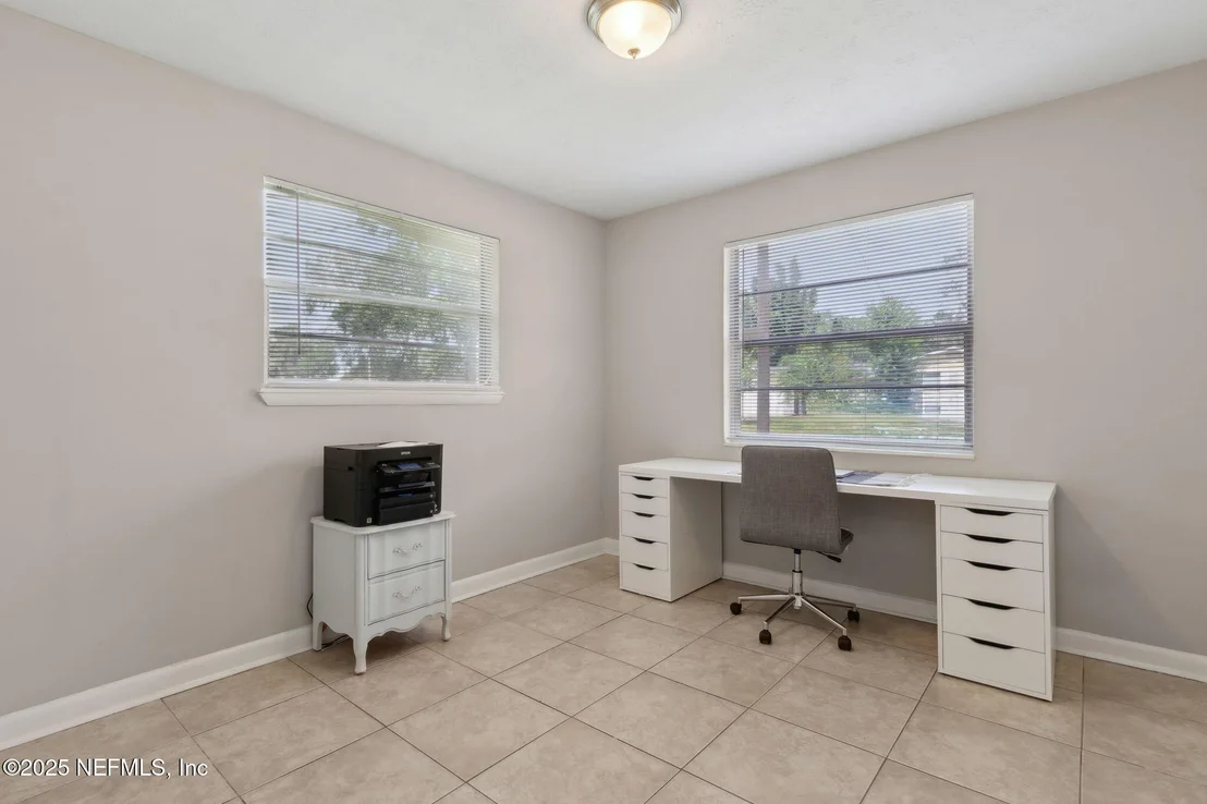 Photo of 2806 ANNETTE Circle