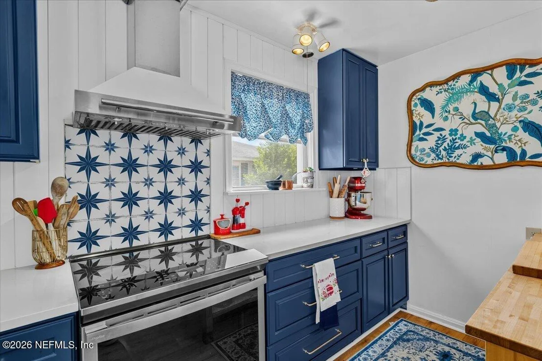 Photo of 4511 CAMBRIDGE Road
