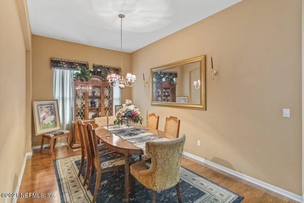 Photo of 581 LONGMILL Lane