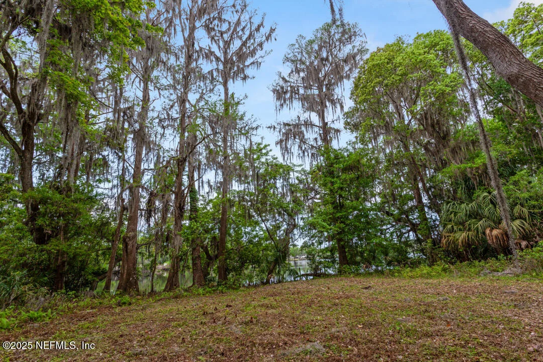 Photo of 1017 OLD GAINESVILLE Highway