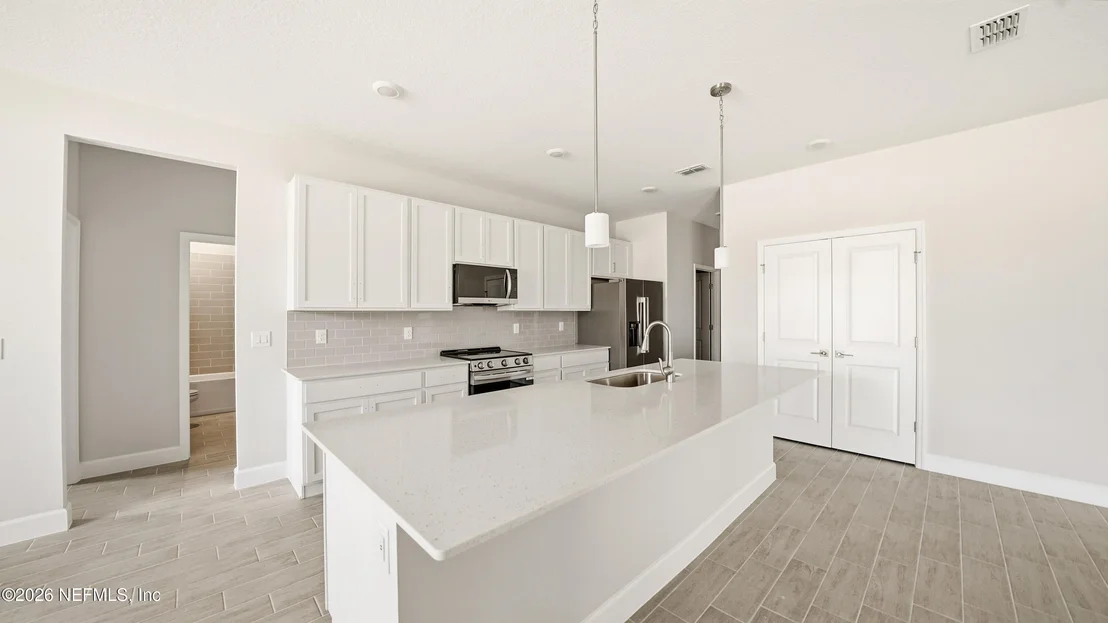 Photo of 34 SEVILLE ORANGE Path