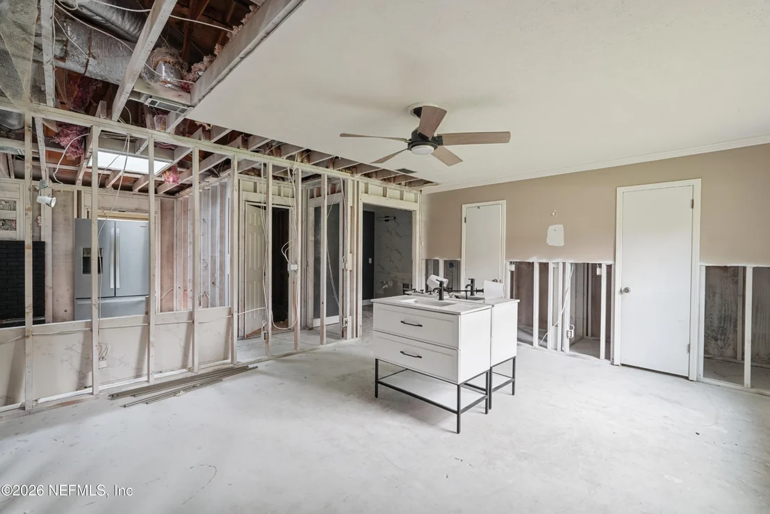 Photo of 4463 RIVER TRAIL Road