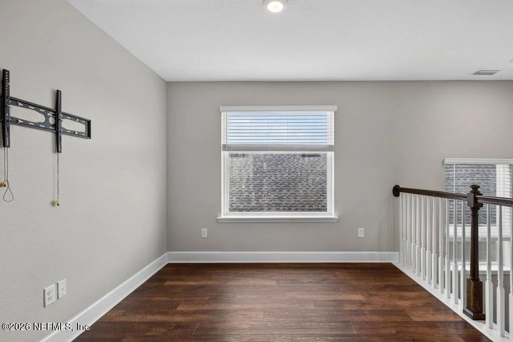 Photo of 187 BEALE Avenue
