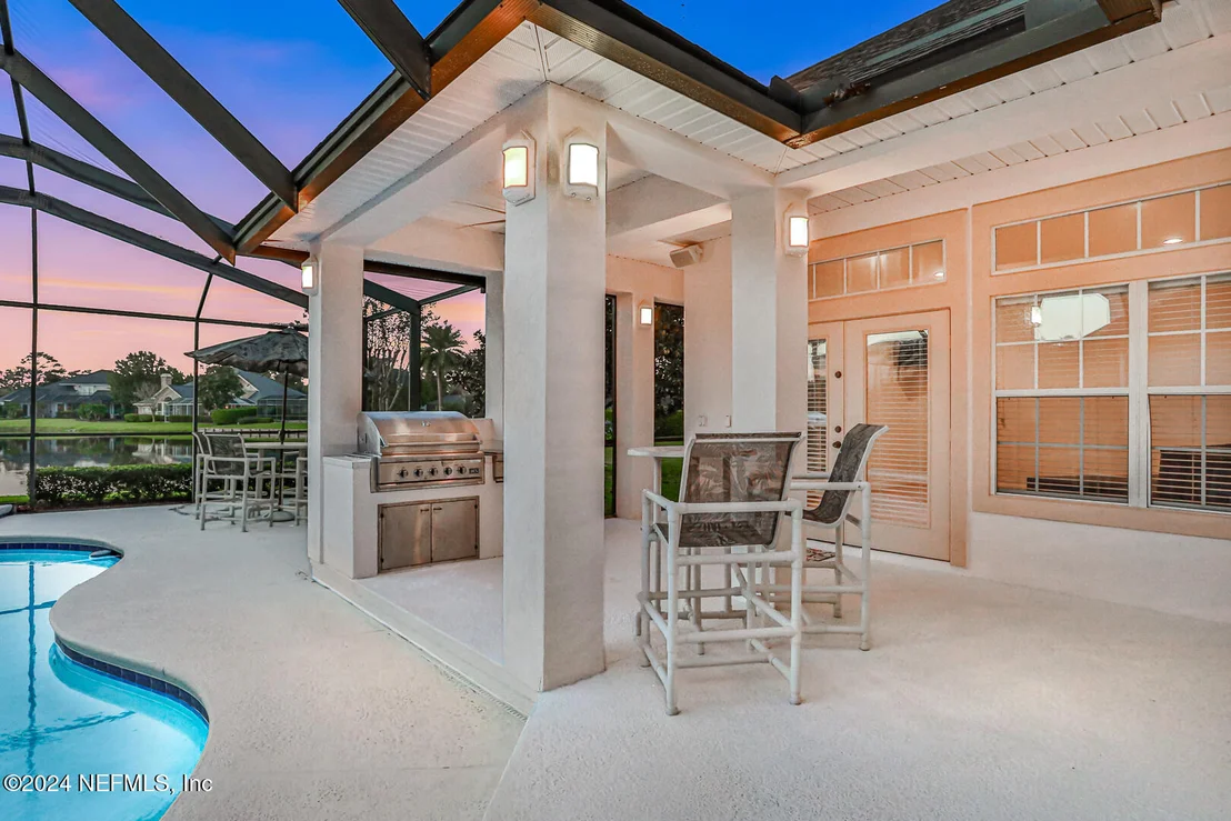 Photo of 225 CLEARLAKE Drive