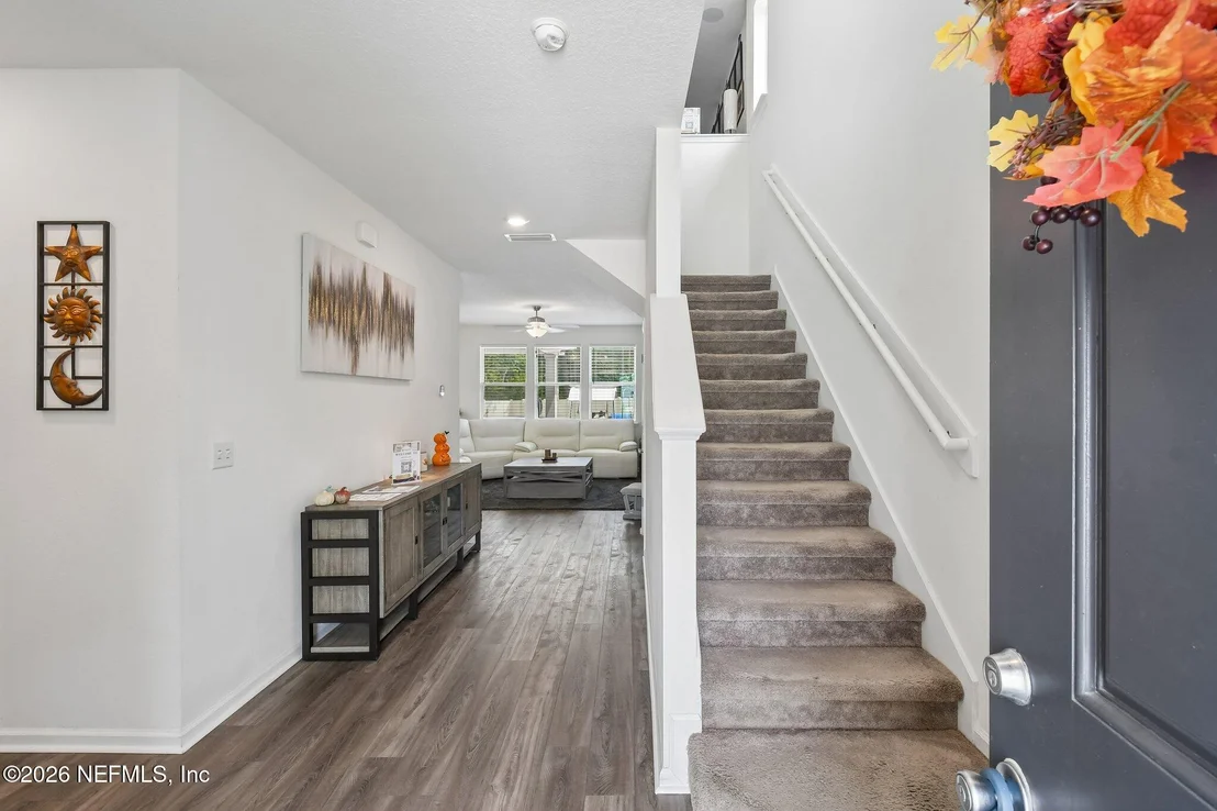 Photo of 8053 GUILD Way