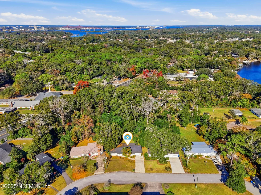 Photo of 2324 BUTTONWOOD Drive