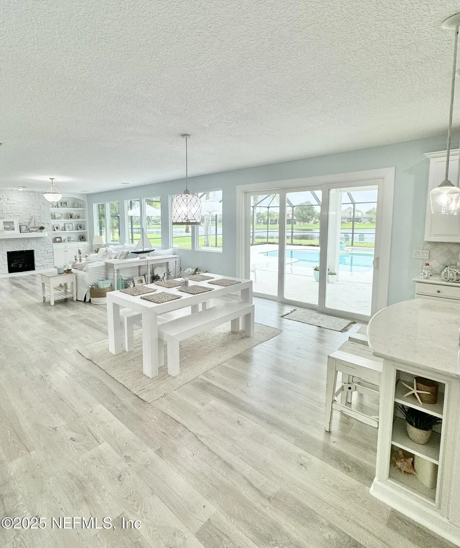 Photo of 1913 AMALFI Court