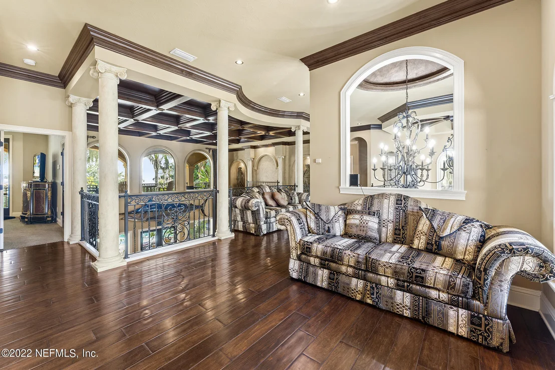 Photo of 8289 COLEE COVE Road