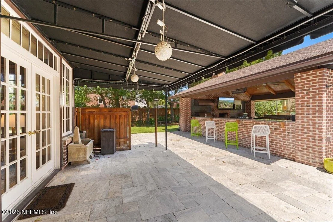Photo of 3338 RIVERSIDE Avenue