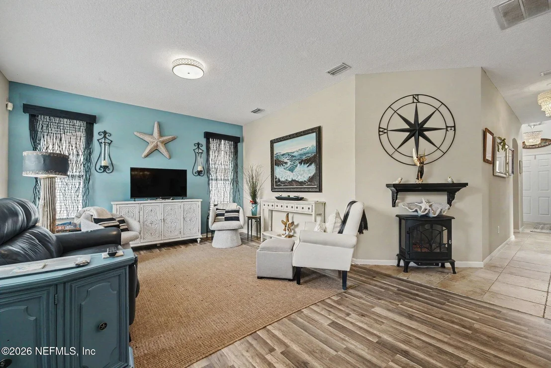 Photo of 1437 STOCKBRIDGE Lane
