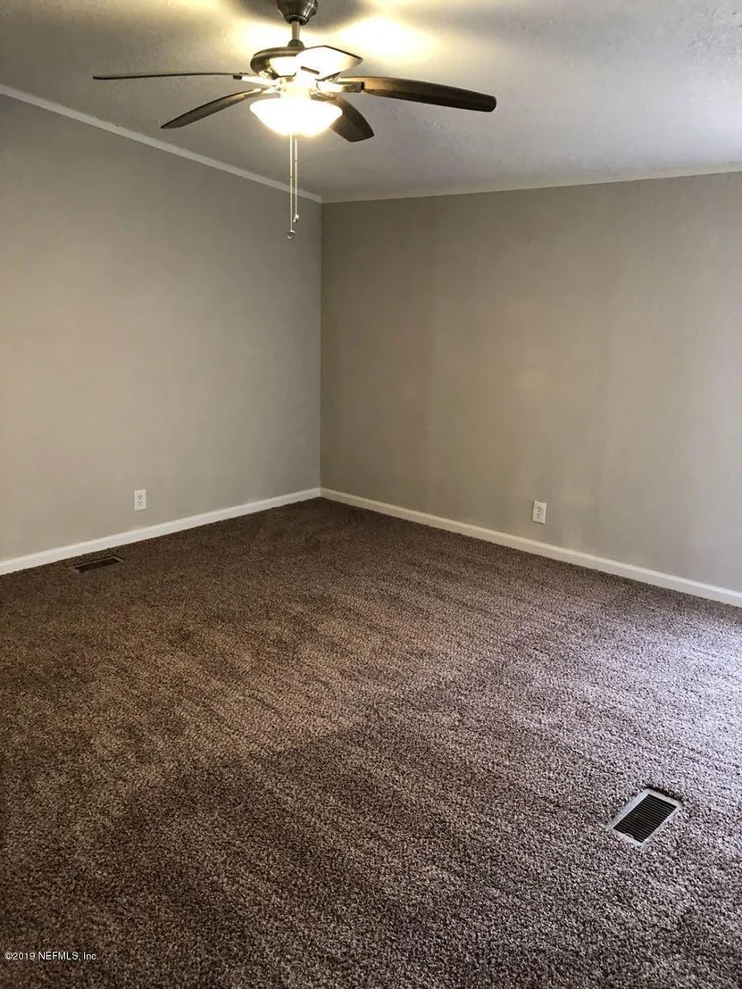 Photo of 7535 CANARY Road