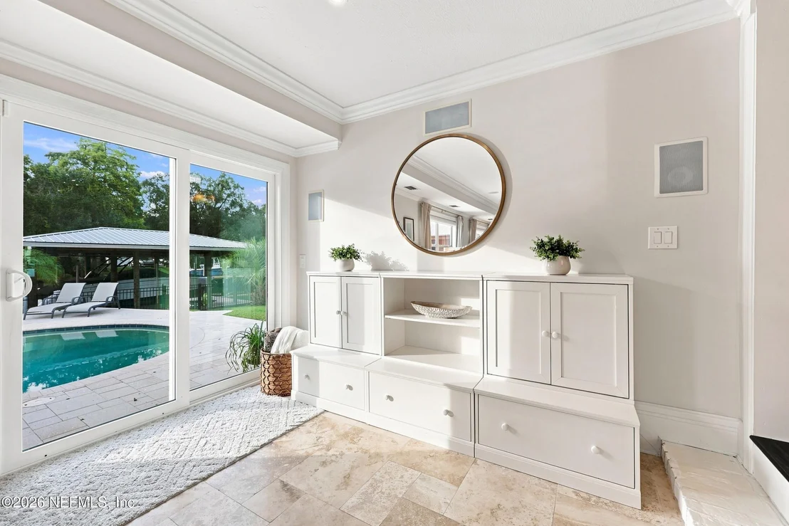 Photo of 4677 LONG BOW Road
