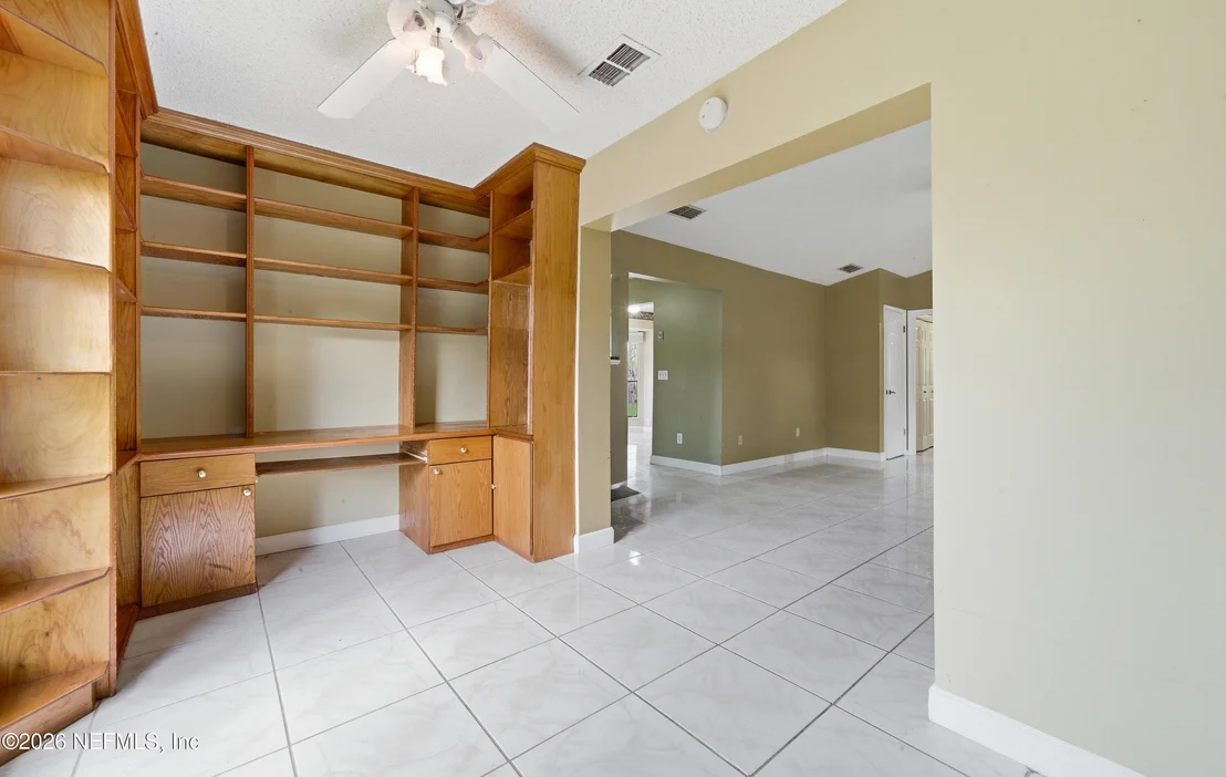 Photo of 1722 FARM Way
