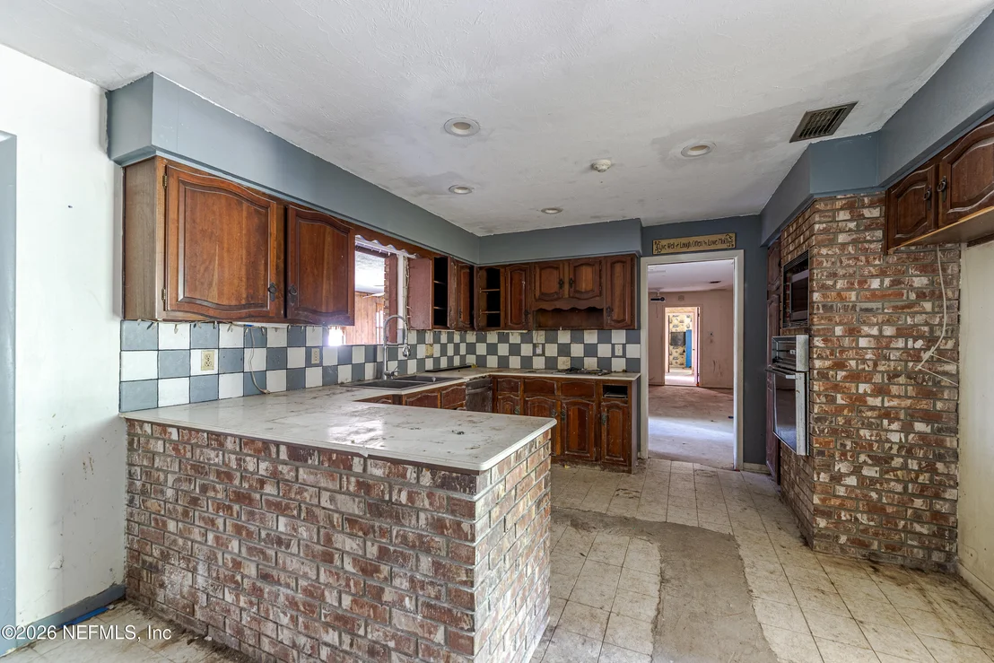 Photo of 3057 SHADY Drive